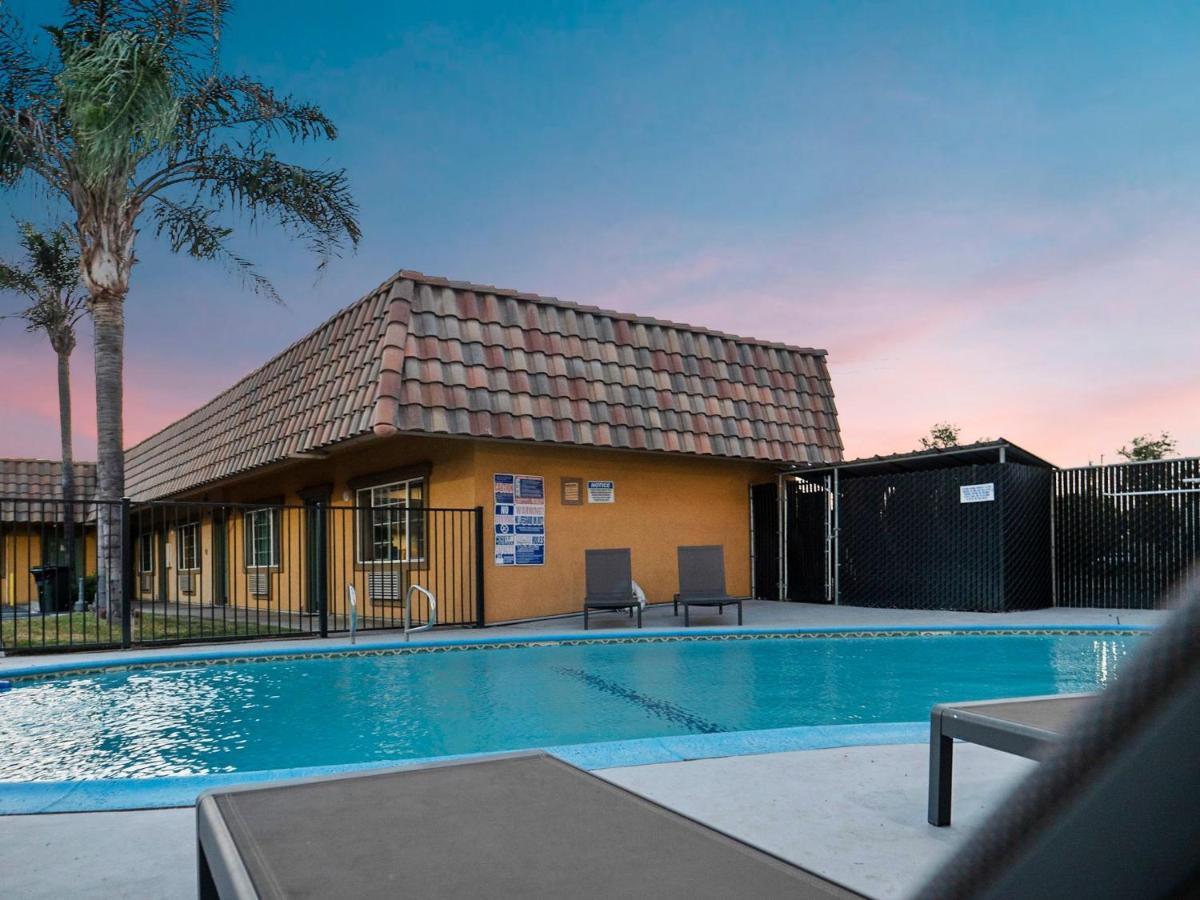 Rodeo Lodge Clovis Buitenkant foto